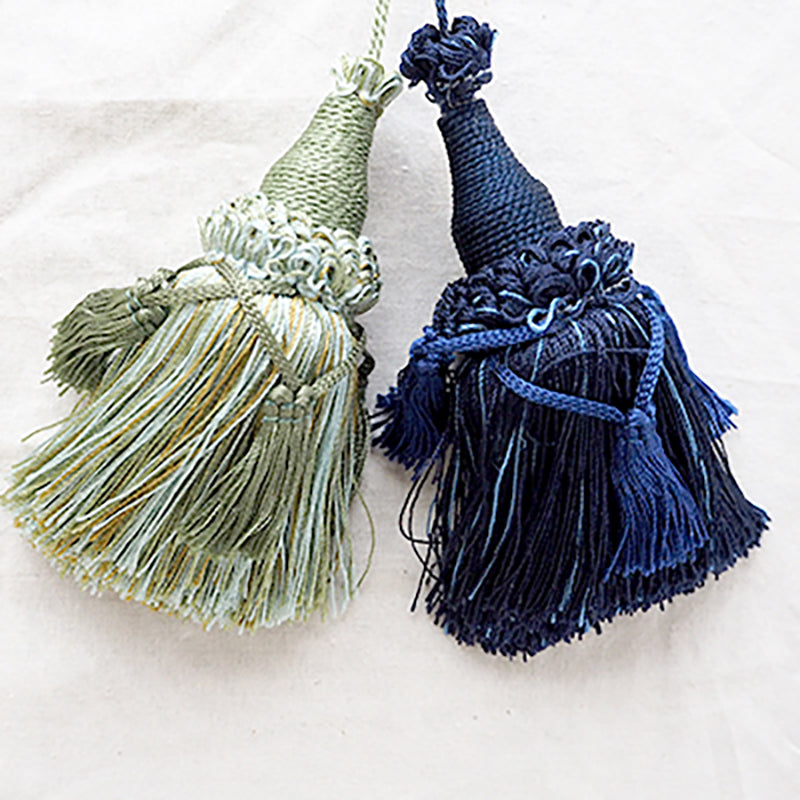 エレガントタッセル