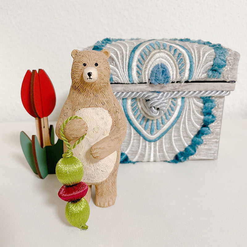 ビビッドボールタッセル