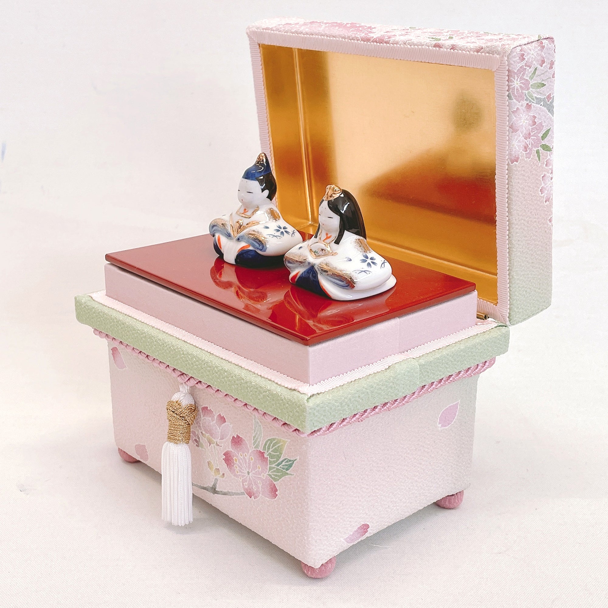 ミニ茶箱 風の彩「金沢の春」 お雛様お飾りセット コンパクト ミニチュア 加賀友禅 ひな人形 かわいい 縁起 出産祝 誕生日 プレゼント 伝統工芸