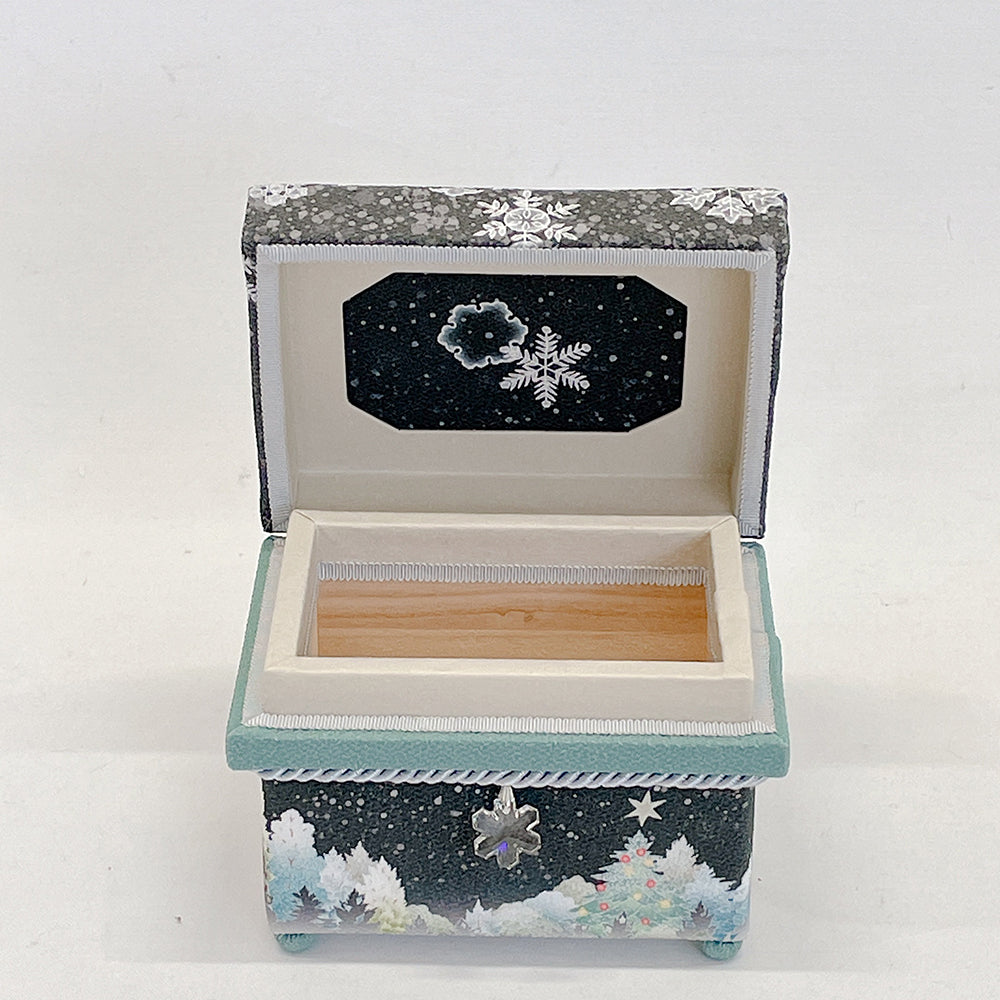 ミニ茶箱 風の彩「雪華(黒)」 クリスマスセット コンパクト ミニチュア 加賀友禅 テディベア クリスマスツリー プレゼントかわいい 誕生日 プレゼント 伝統工芸