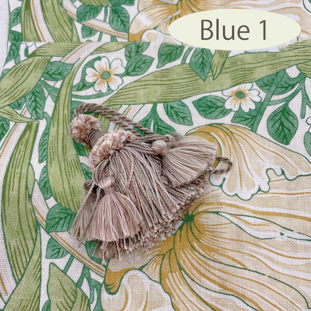 【お楽しみ福袋】モリス入りミニ生地・タッセルセット 5種