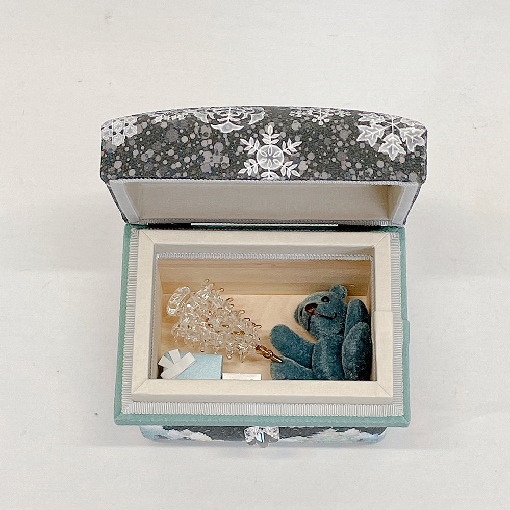 ミニ茶箱 　風の彩「雪華(黒)」 クリスマスセット　コンパクト　ミニチュア　加賀友禅　 テディベア クリスマスツリー　プレゼントかわいい　 誕生日 プレゼント 伝統工芸