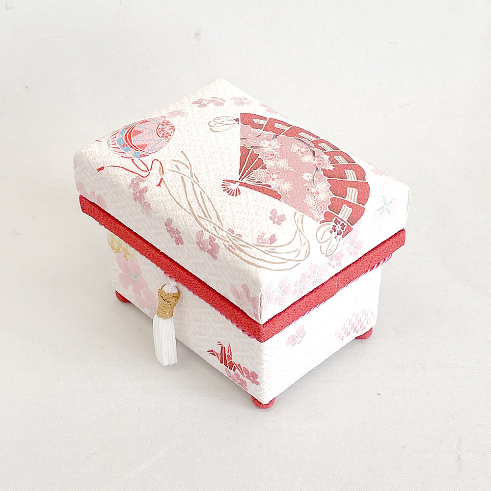 ミニ茶箱 　風の彩「姫道具」 お雛様お飾りセット　コンパクト　ミニチュア　加賀友禅　 ひな人形 かわいい　縁起 出産祝 誕生日 プレゼント 伝統工芸