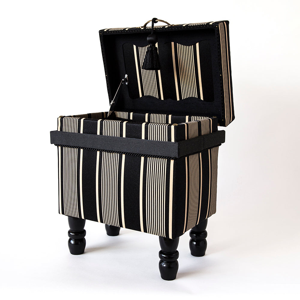 インテリア茶箱5K　サンゲツ「パッシングタイム」